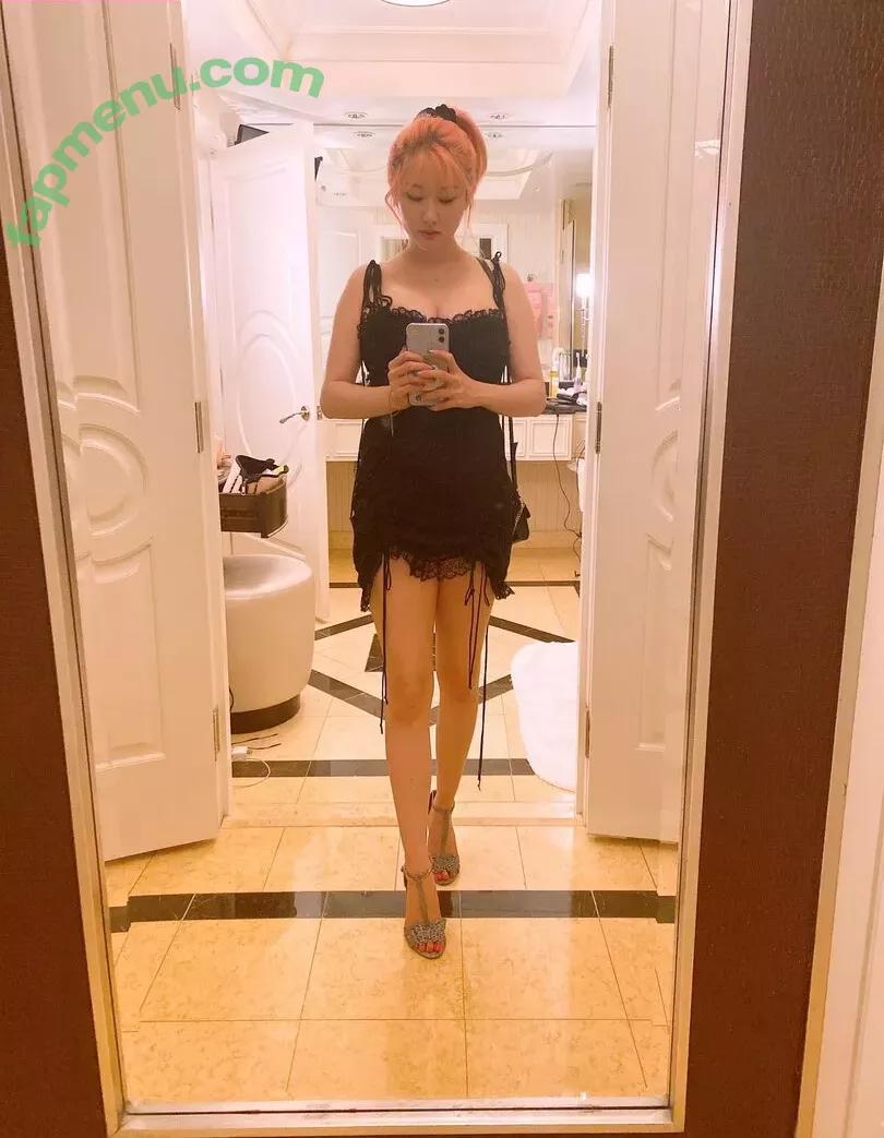 Starsmitten nude photo #0265 (celine / starsmitten_)