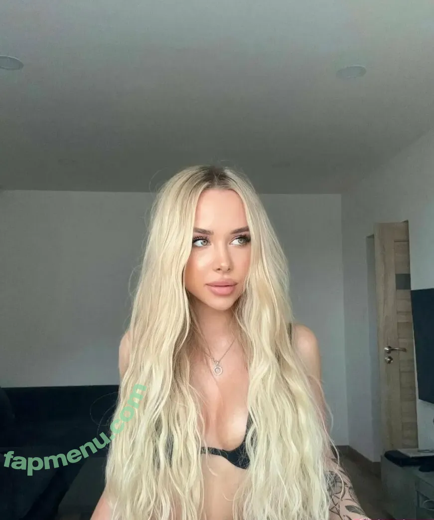 stasia.olsen nude photo #0006 (stasiaolson)