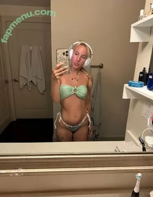 stassiehub / stassielilbae nude photo #0022