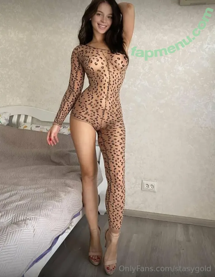 Stasygold nude photo #0073 (Hotstasyyy / stacygold)