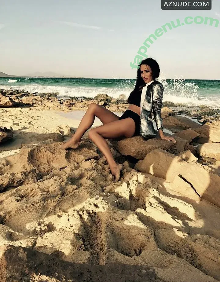 Steczkowska nude photo #0006 (Steczkowska)