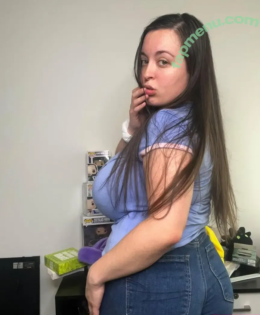 Stef Juicy nude photo #0179 (stefanie_jmedia / stefjuicy)