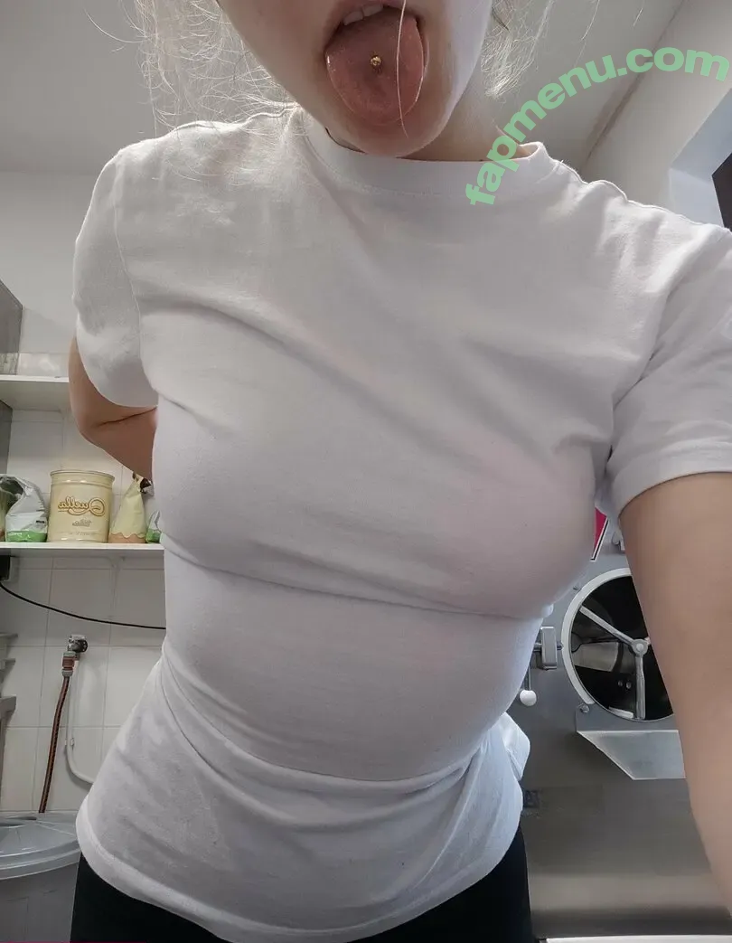 stefanialamiss nude photo #0008 (stefania.salinas)