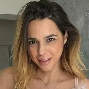 stefaniamissvip / stefania_mafra_official nude photo #0011