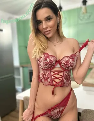 stefaniamissvip / stefania_mafra_official nude photo #0021