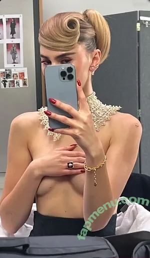 Stefanie Giesinger / stefaniegiesinger / steffigiesinger nude photo #0540