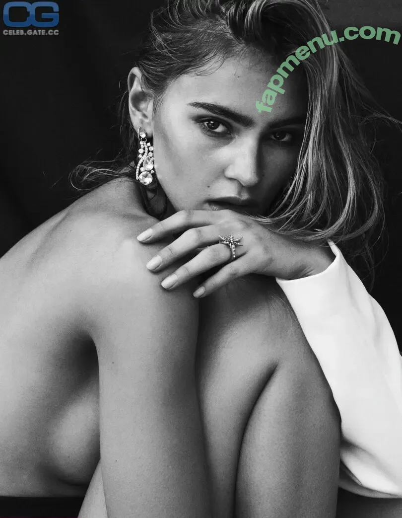 Stefanie Giesinger nude photo #0456 (stefaniegiesinger / steffi_gie / steffigiesinger)