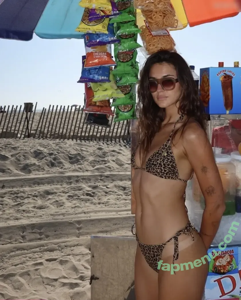 Stefanie Giesinger nude photo #0525 (stefaniegiesinger / steffi_gie / steffigiesinger)