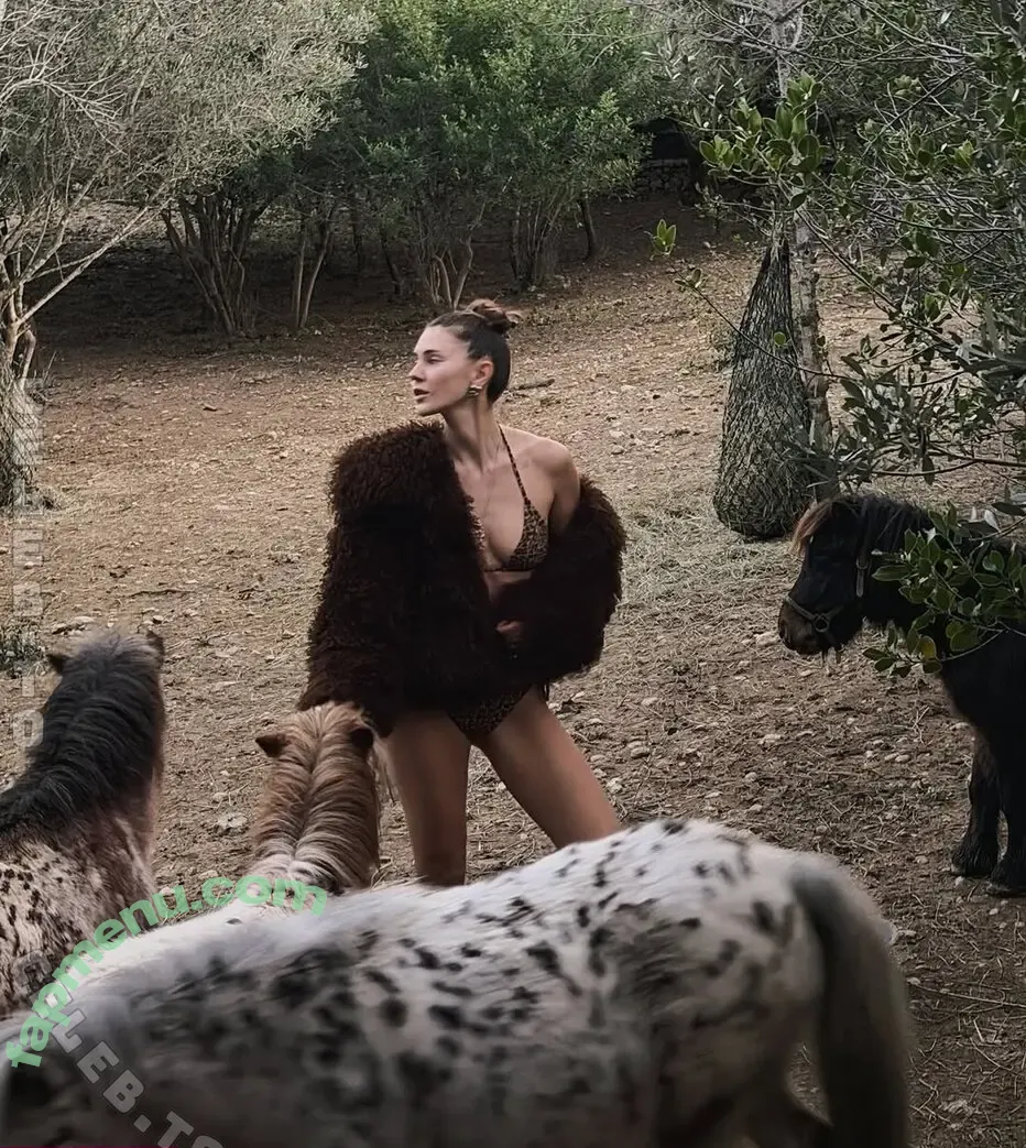 Stefanie Giesinger nude photo #0644 (StefanieGiesinger1 / stefaniegiesinger / steffigiesinger)