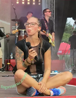 Stefanie Heinzmann / stefanieheinzmann nude photo #0011