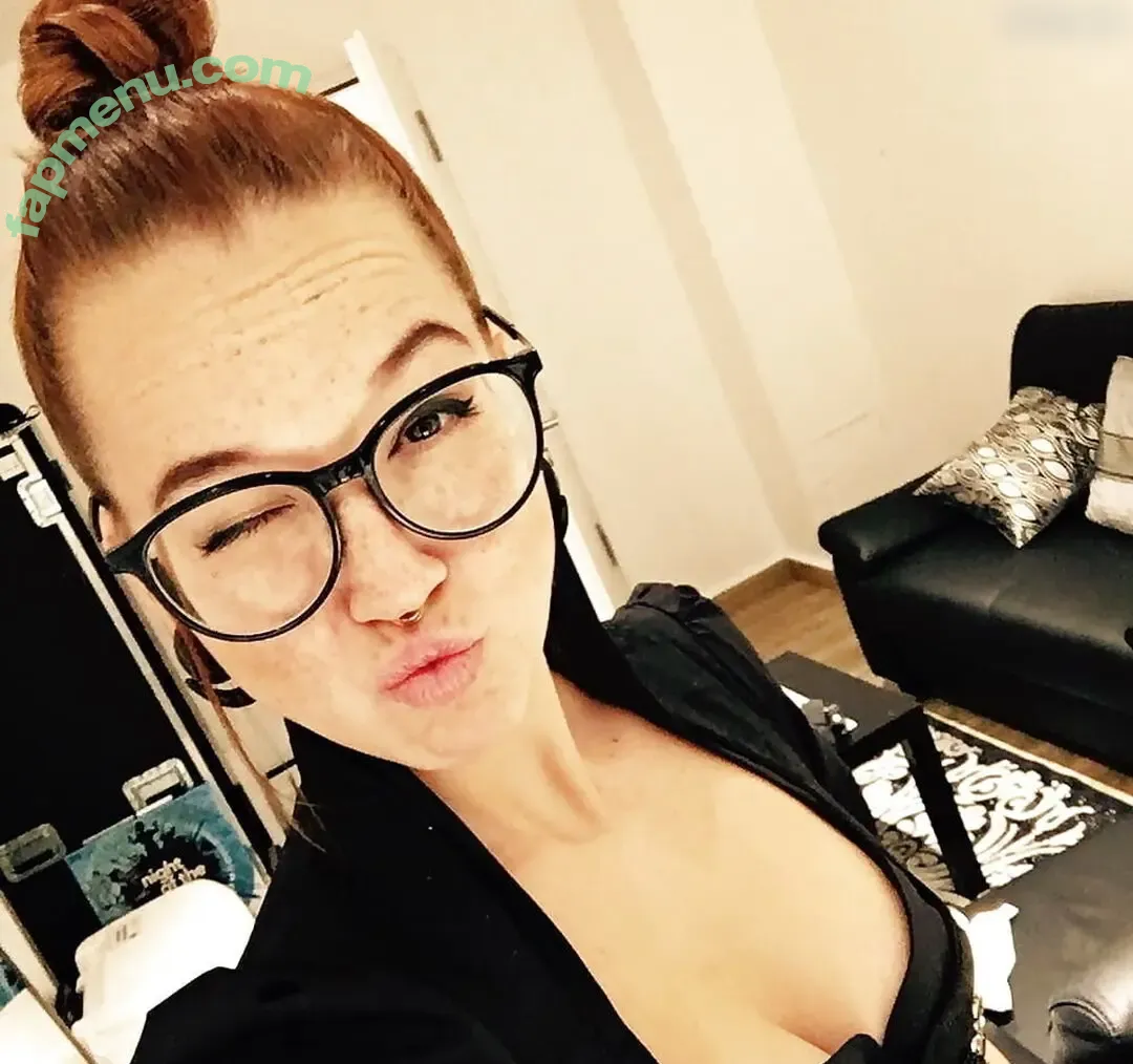 Stefanie Heinzmann nude photo #0053 (stefanieheinzmann)