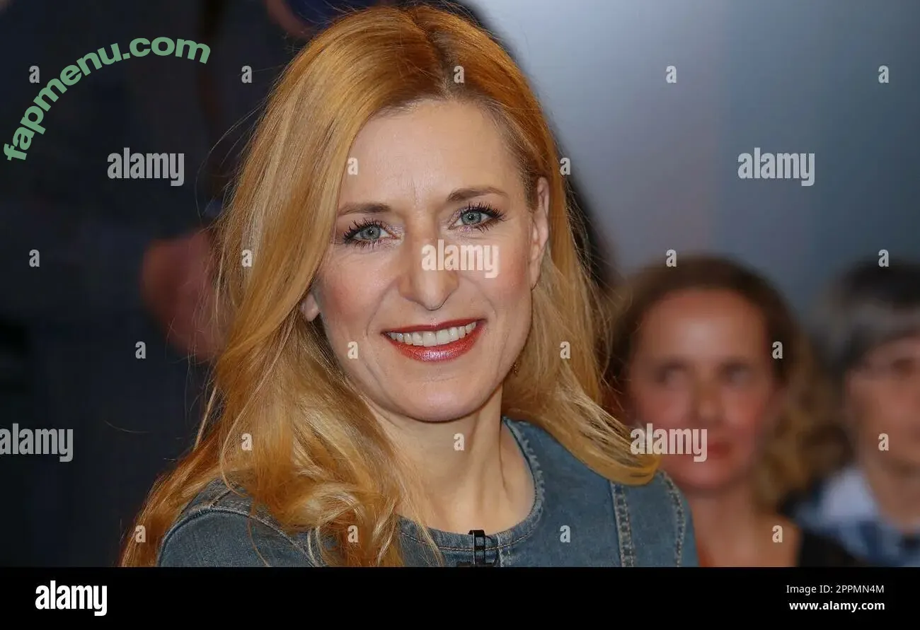 Stefanie Hertel nude photo #0091 (stefanie.hertel)