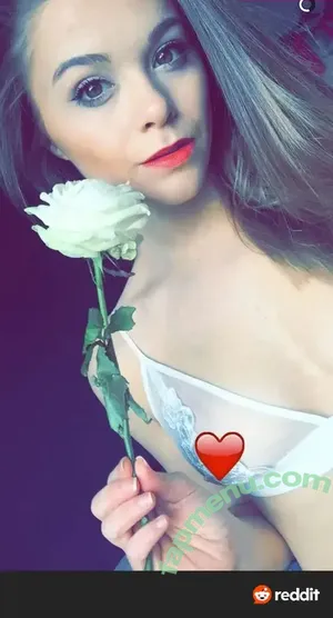 Stefanie Moir / naturallystefanie nude photo #0140