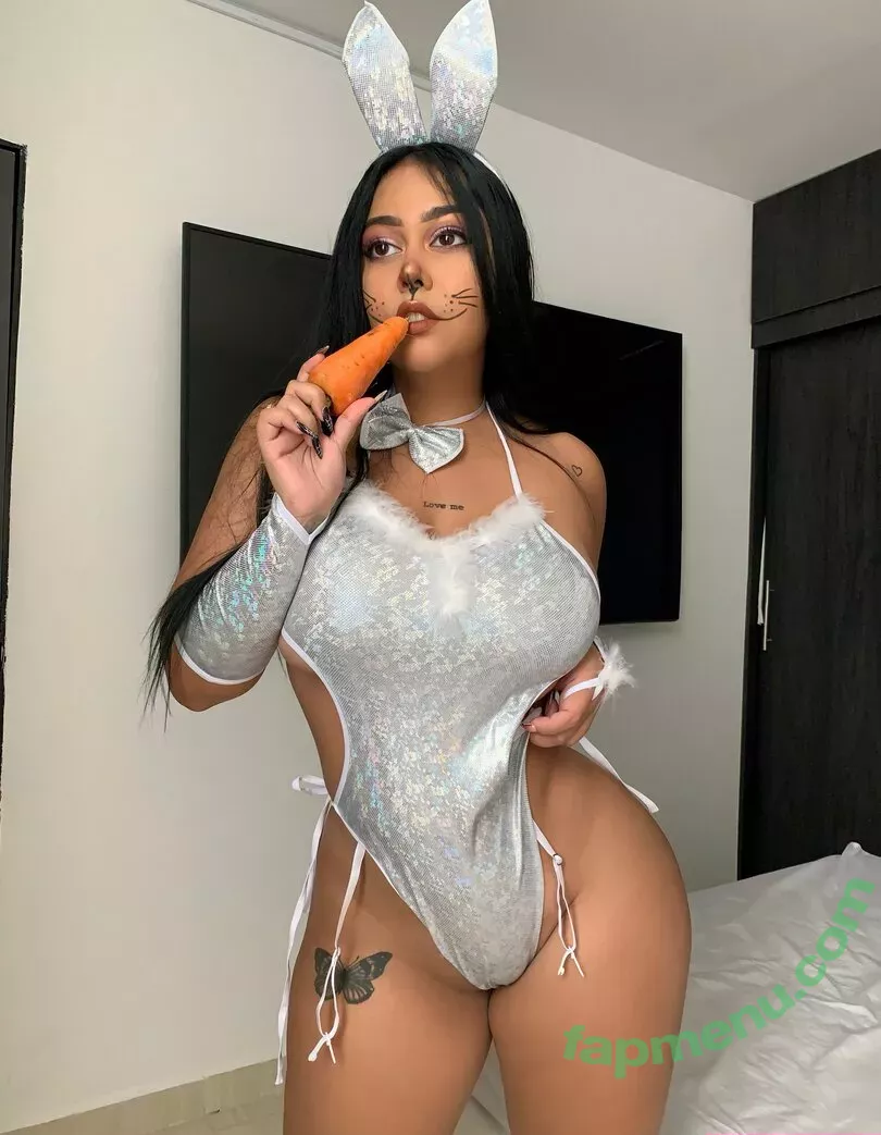 Stefaniepaolao nude photo #0259 (stefaniepaolaog / stefiog)