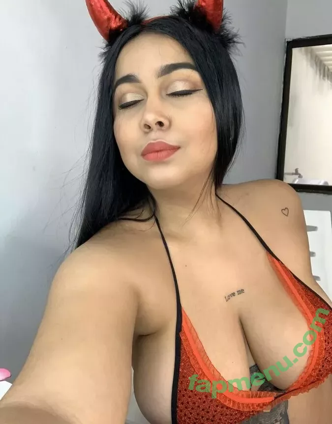 Stefaniepaolao nude photo #0334 (stefaniepaolaog / stefiog)