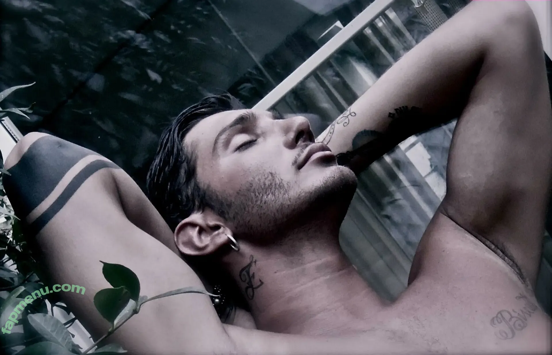 Stefano De Martino nude photo #0012 (Stefano De Martino)