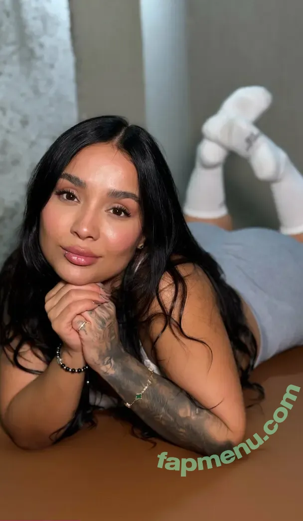 stefanygomezxxx nude photo #0062 (lifewithstef)