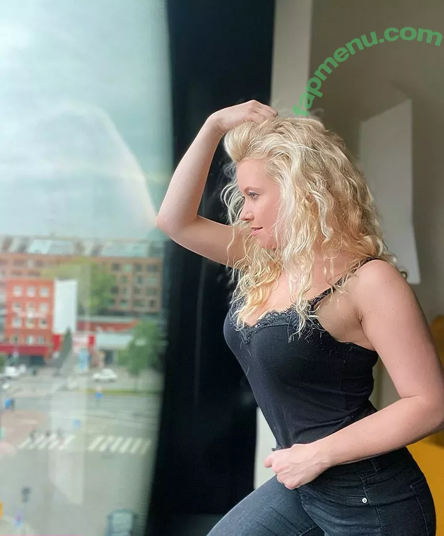 Steffi Landerer nude photo #0226 (steffymetal)