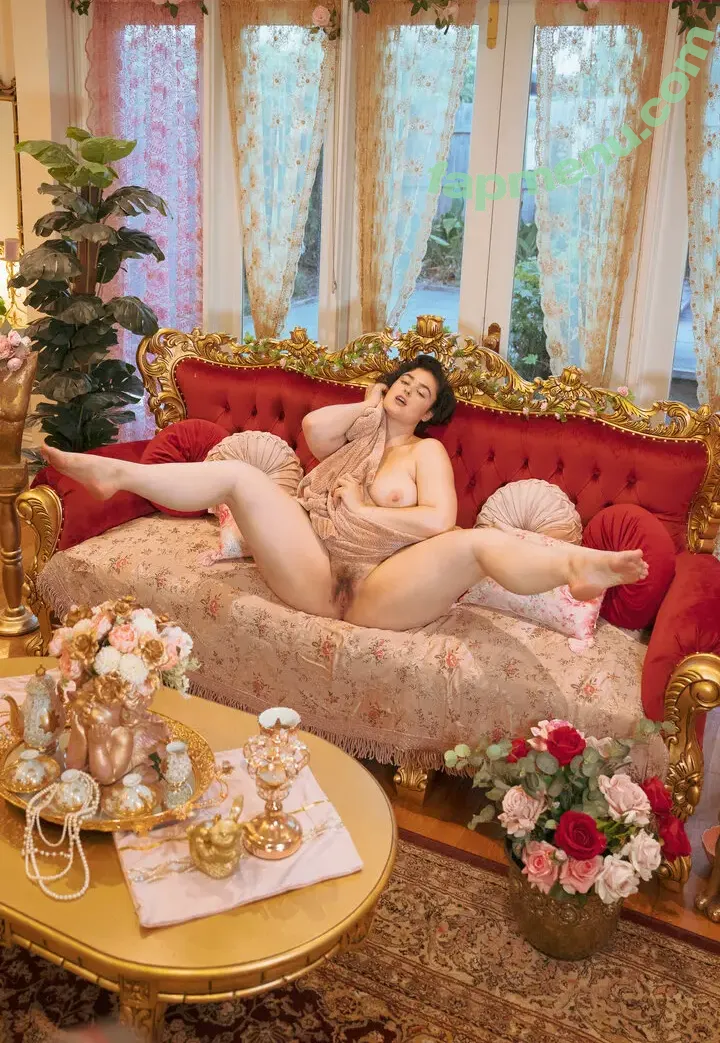 Stefni Ferrrio nude photo #0038 (stefania_model / stefaniaferrario)