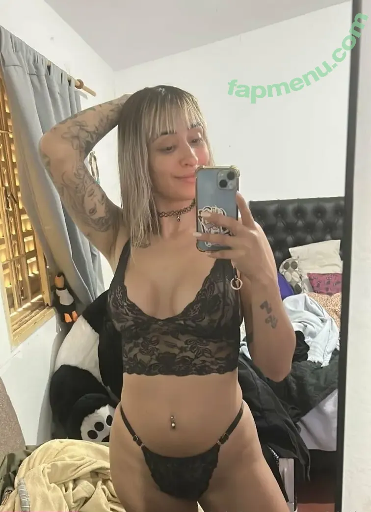 stefylatin nude photo #0002 (stefylatin)