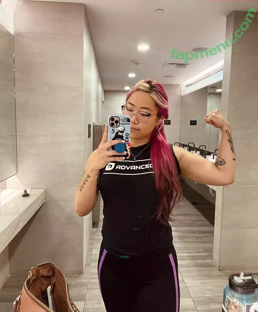 Stella Chung nude photo #0381 (ParallaxStella / therealparallaxstella)