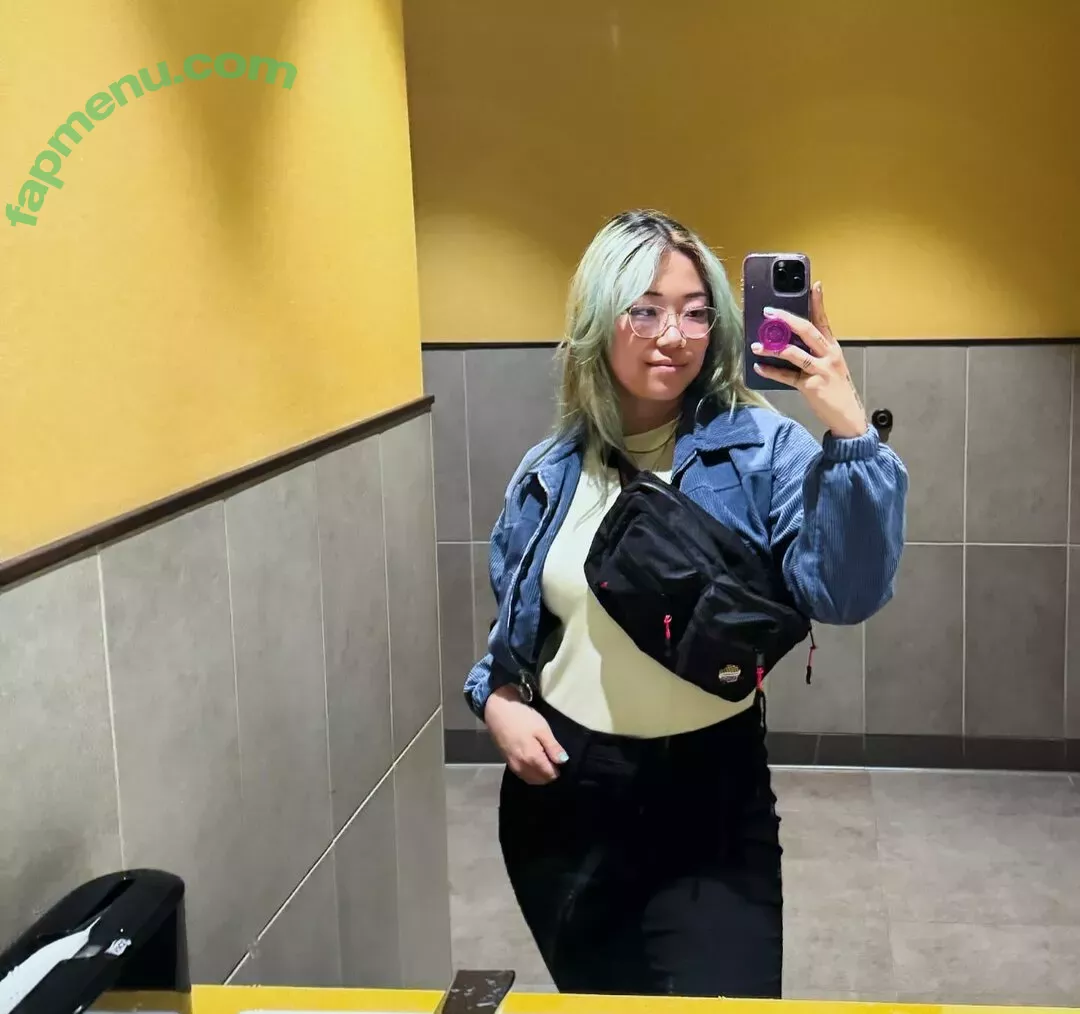 Stella Chung nude photo #0396 (ParallaxStella / therealparallaxstella)