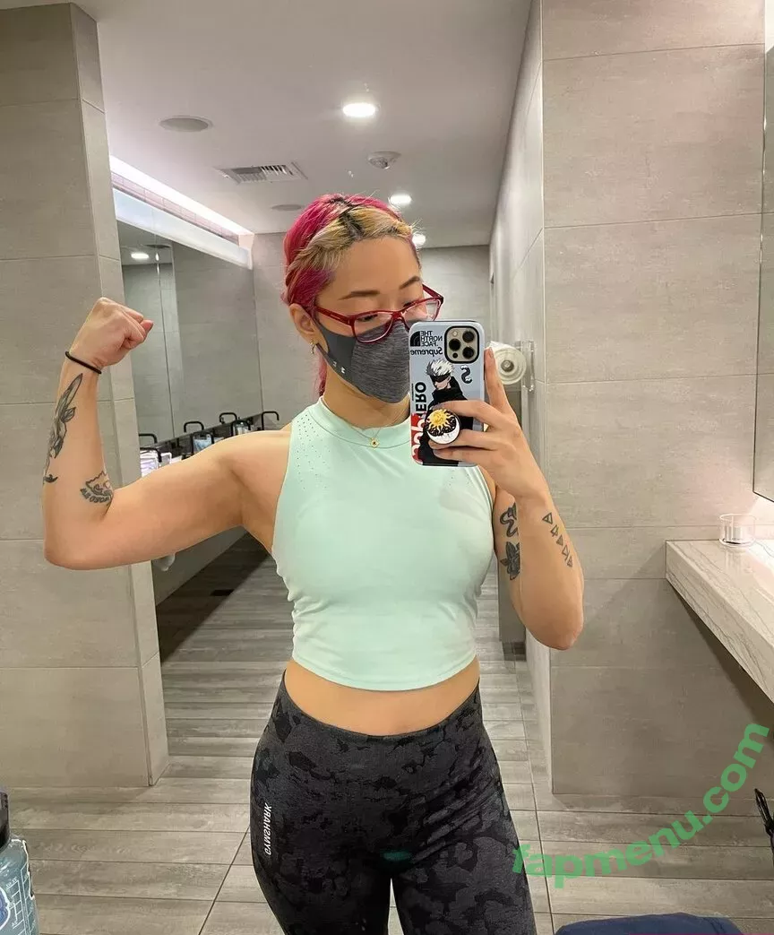 Stella Chung nude photo #0454 (ParallaxStella / therealparallaxstella)