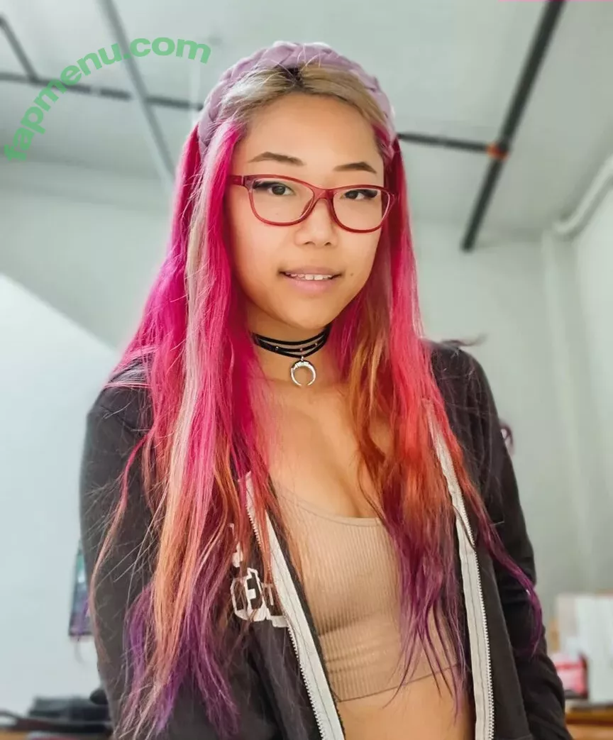 Stella Chung nude photo #0457 (ParallaxStella / therealparallaxstella)