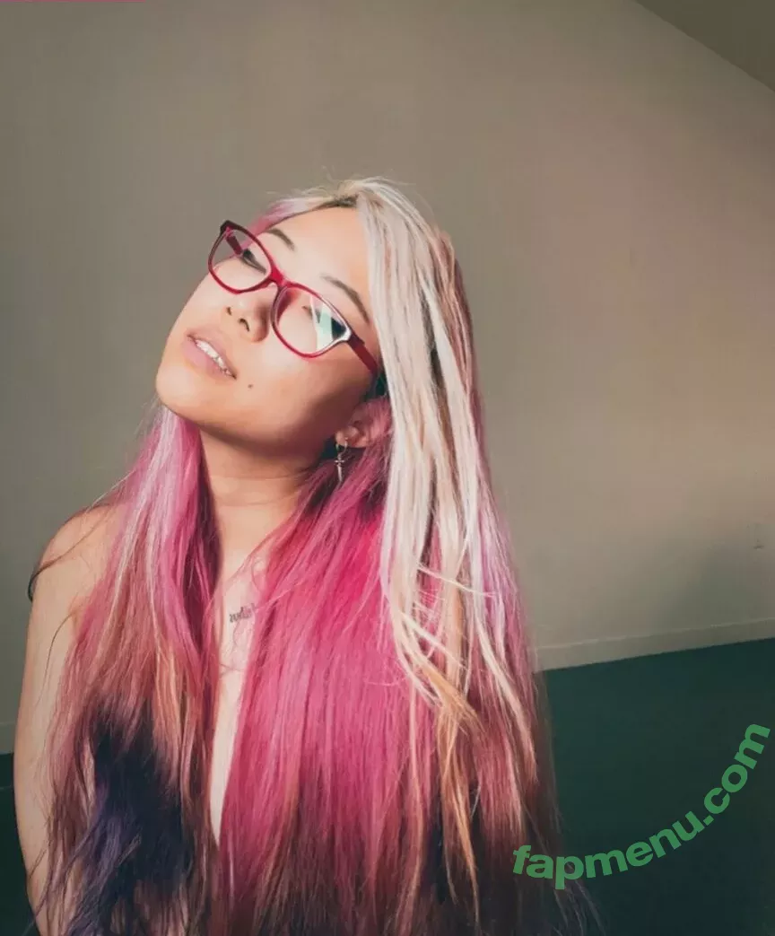 Stella Chung nude photo #0471 (ParallaxStella / therealparallaxstella)