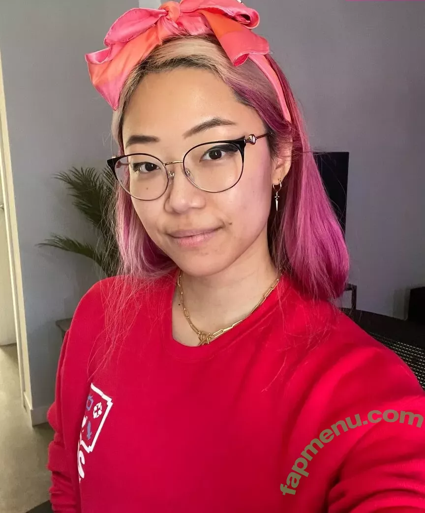 Stella Chung nude photo #0472 (ParallaxStella / therealparallaxstella)