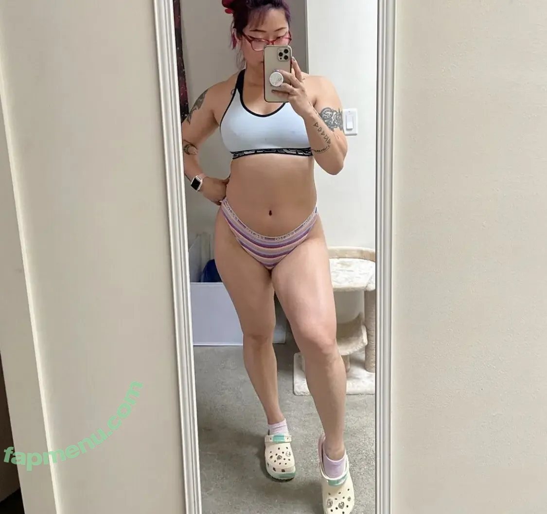 Stella Chung nude photo #1314 (ParallaxStella / therealparallaxstella)