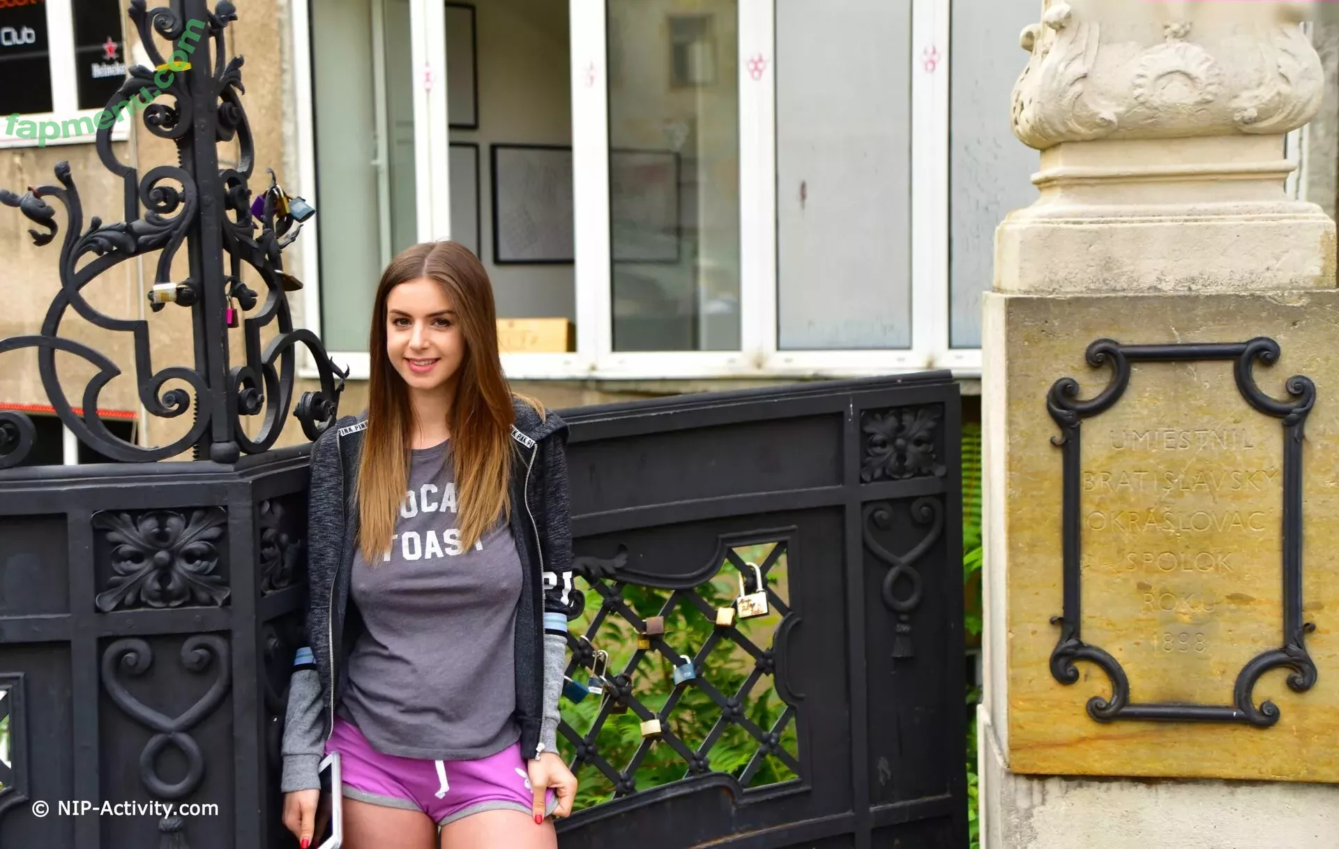 Stella Cox nude photo #1474 (iStellaCox / stella._cox / stella_cox / thestellacox)