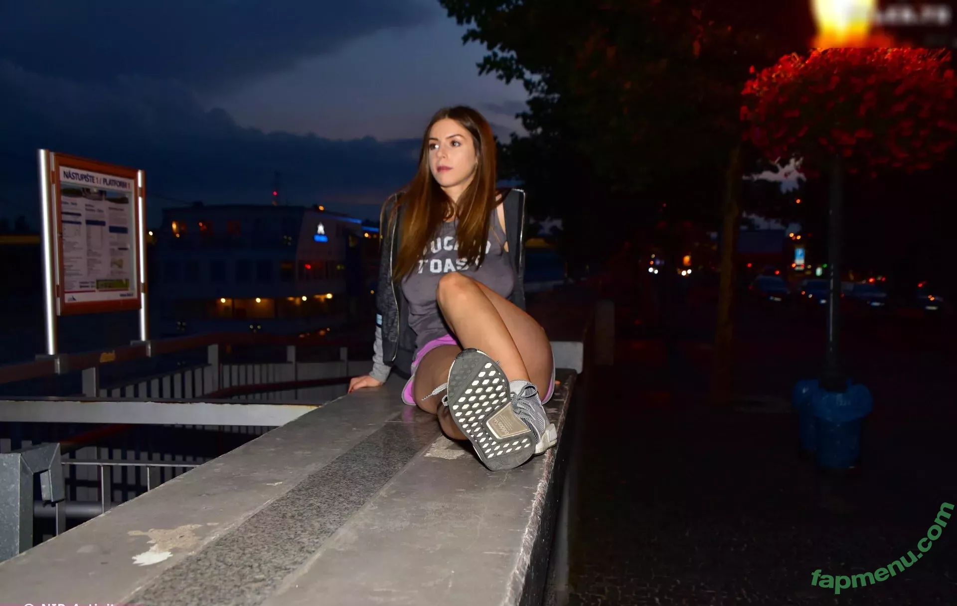 Stella Cox nude photo #1594 (iStellaCox / stella._cox / stella_cox / thestellacox)