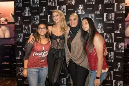 Stella Maxwell / stellamaxwell nude photo #0613