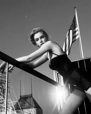 Stella Maxwell / stellamaxwell nude photo #0633