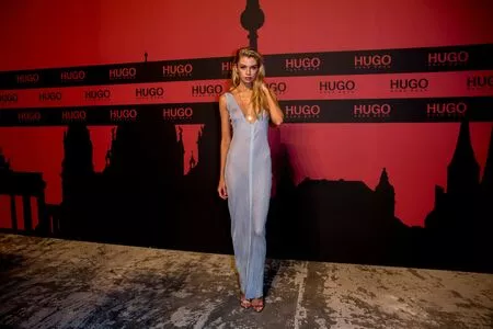 Stella Maxwell / stellamaxwell nude photo #0854