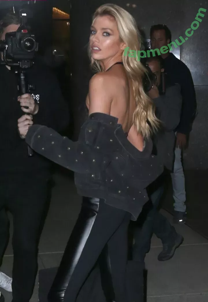 Stella Maxwell nude photo #0570 (stellamaxwell)