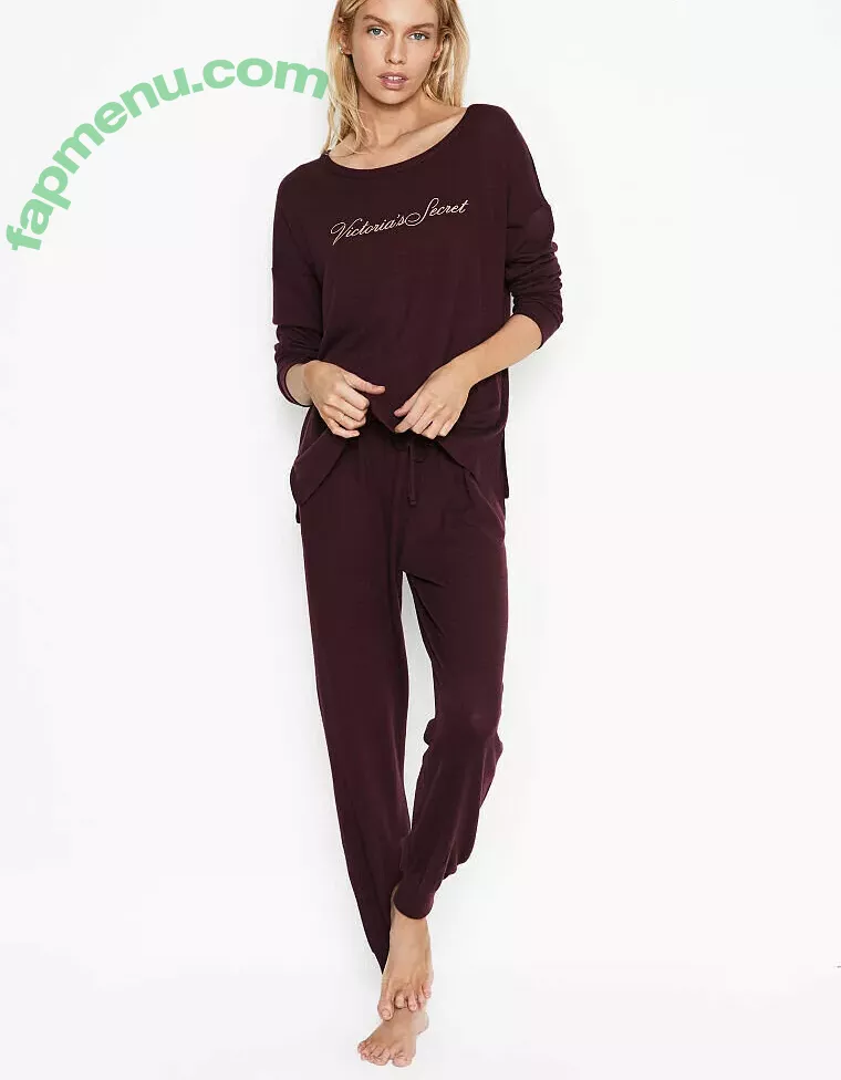 Stella Maxwell nude photo #0625 (stellamaxwell)