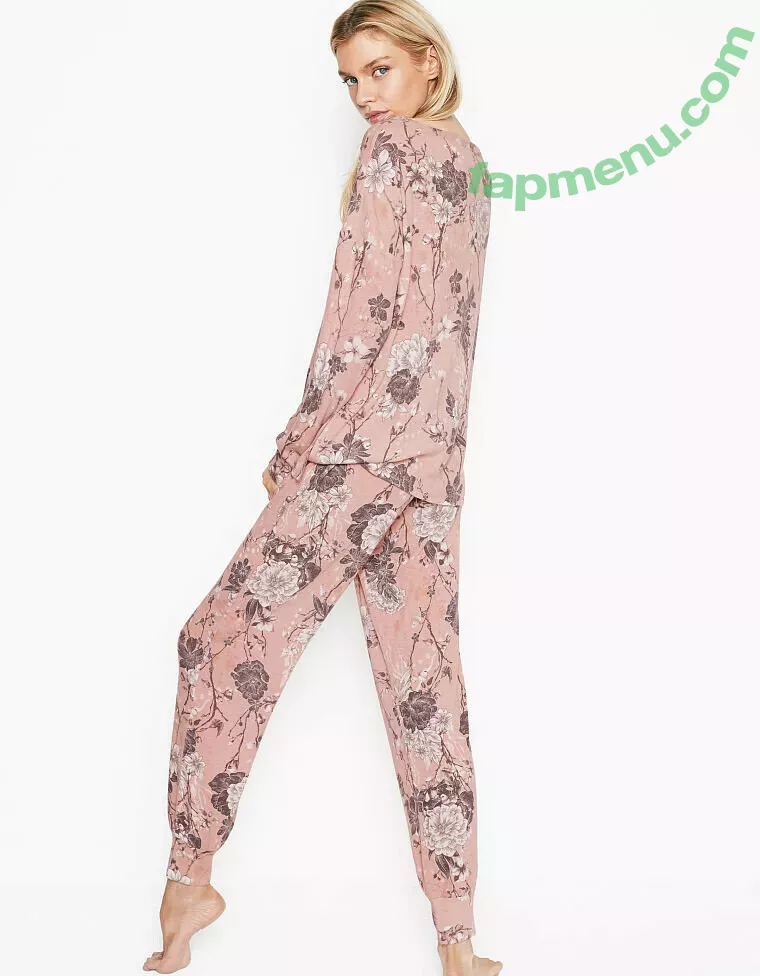 Stella Maxwell nude photo #0627 (stellamaxwell)