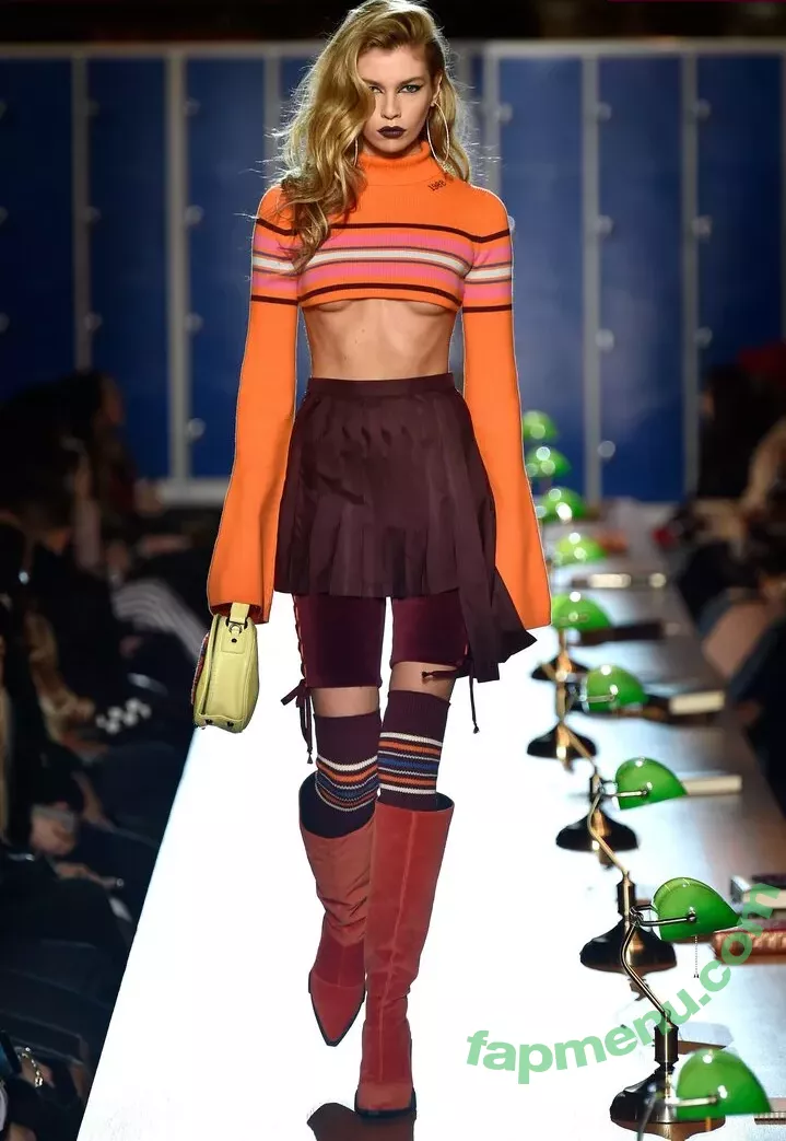 Stella Maxwell nude photo #0844 (stellamaxwell)