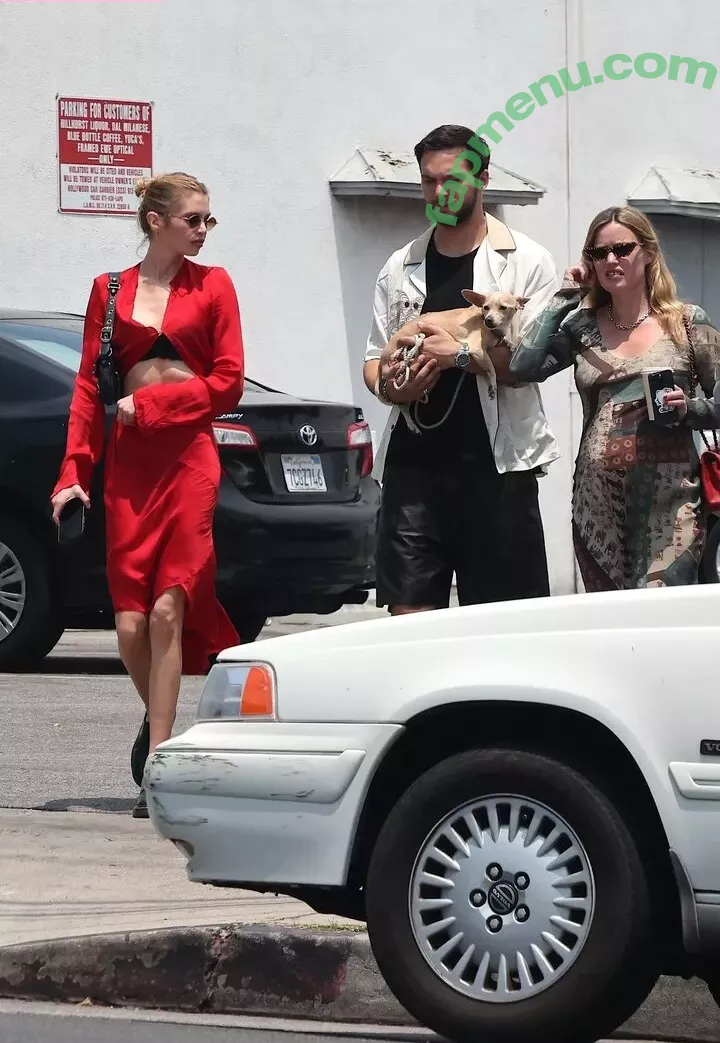 Stella Maxwell nude photo #0890 (stellamaxwell)