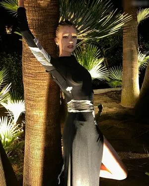 Stella Maxwell / stellamaxwell nude photo #1002