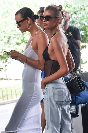 Stella Maxwell / stellamaxwell nude photo #1123