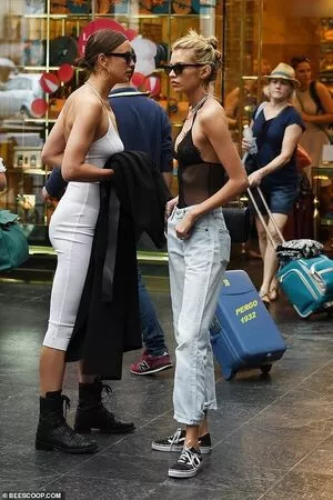 Stella Maxwell / stellamaxwell nude photo #1128