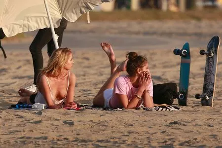 Stella Maxwell / stellamaxwell nude photo #1131