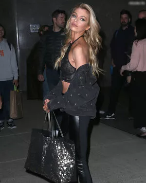 Stella Maxwell / stellamaxwell nude photo #1157