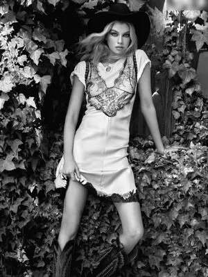 Stella Maxwell / stellamaxwell nude photo #1192