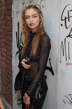 Stella Maxwell / stellamaxwell nude photo #1398