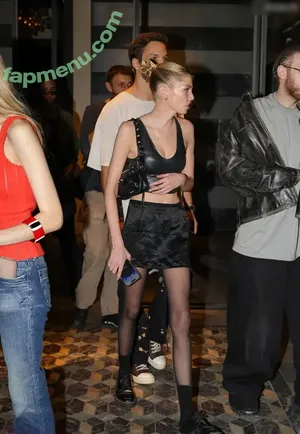 Stella Maxwell / stellamaxwell nude photo #1799