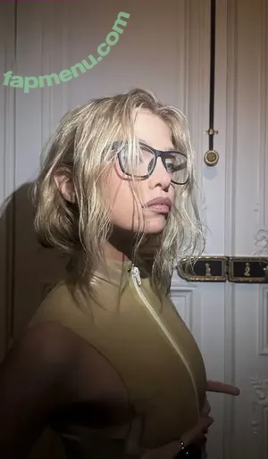 Stella Maxwell / stellamaxwell nude photo #1896